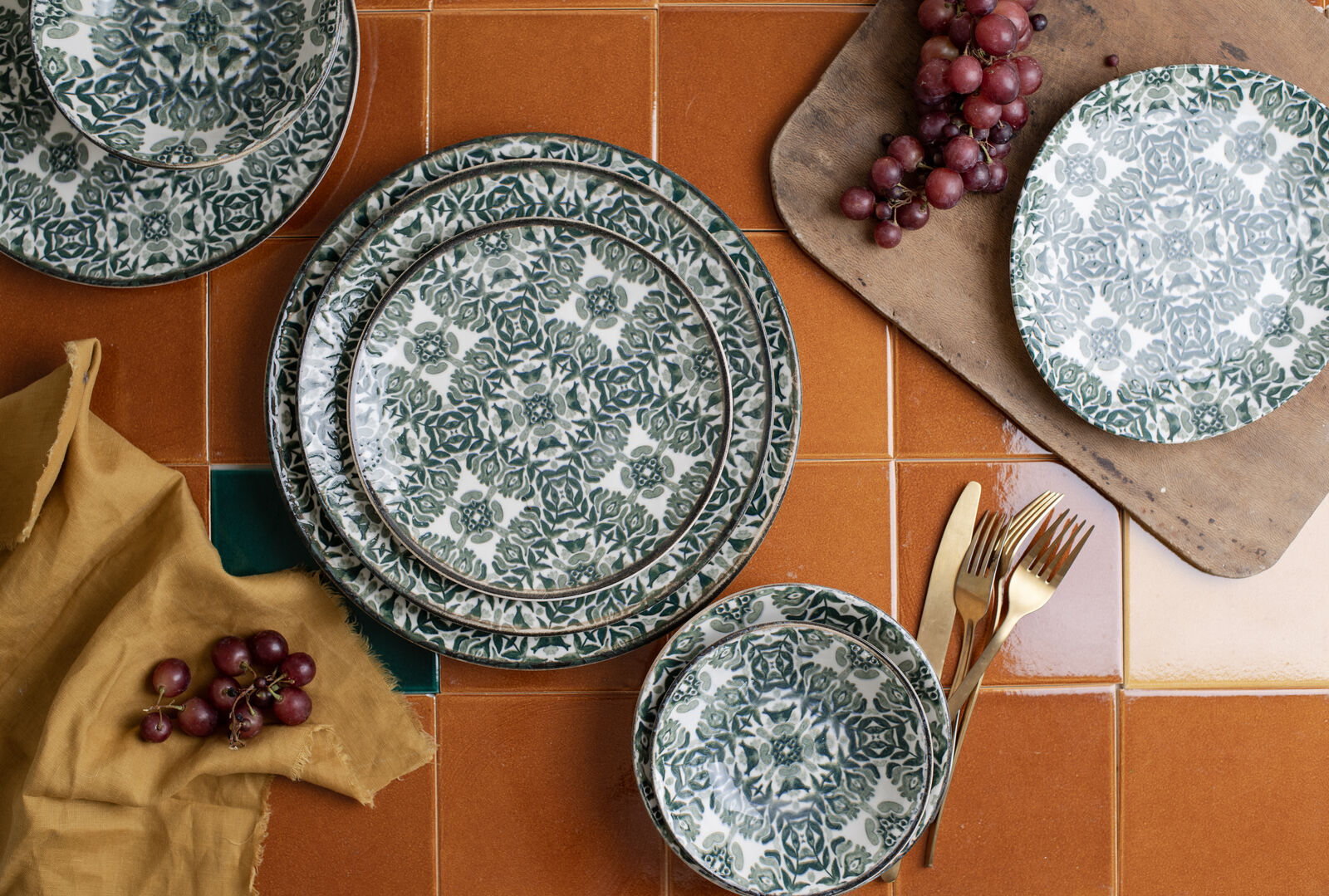 Seville Green Collection goes perfect with any color and setting on the table.